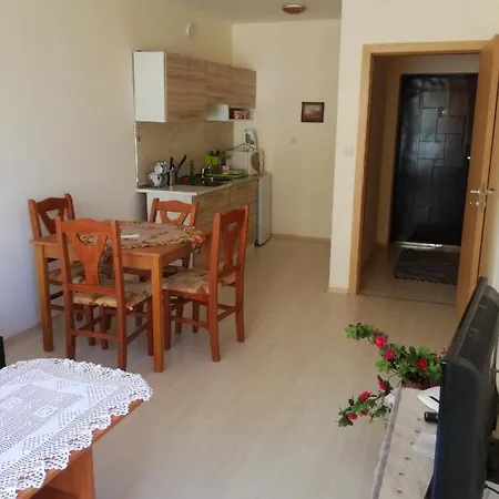 Aparthotel Krasi In Perla Complex *