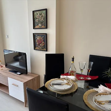 Aparthotel Krasi In Perla Complex 3*