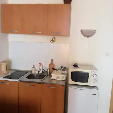 Hotel de apartamente Krasi In Perla Complex 3*