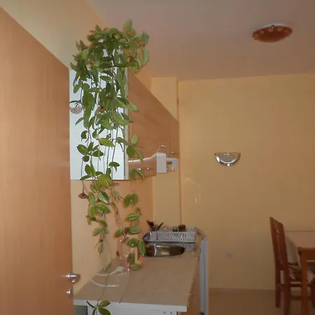 Hotel de apartamente Krasi In Perla Complex