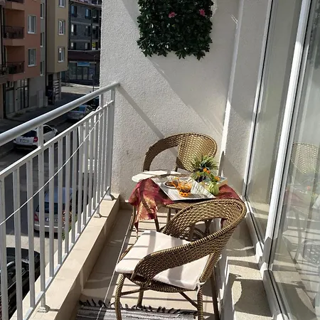 Krasi In Perla Complex Aparthotel