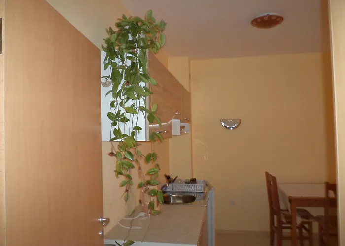 Lejlighedshotel Krasi In Perla Complex